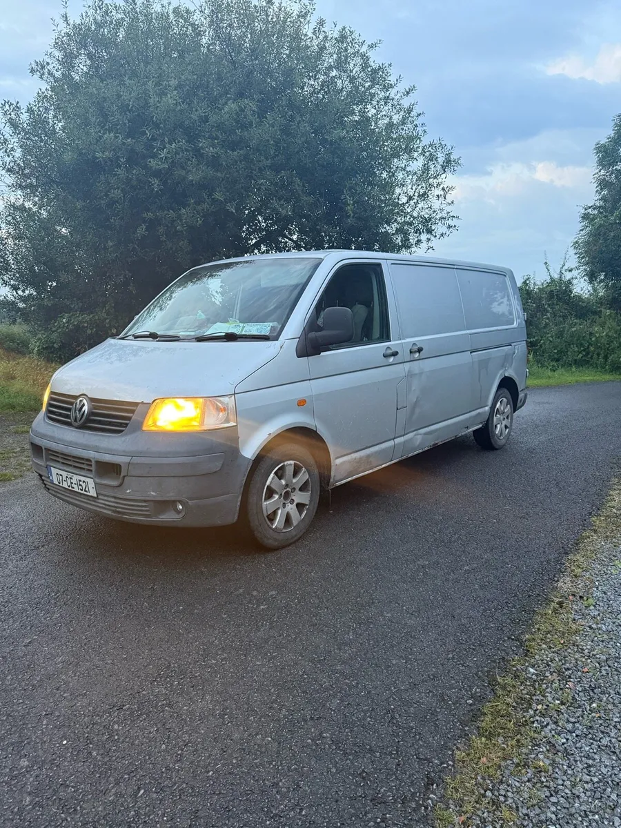2.5 Vw transporter 2007 - Image 2