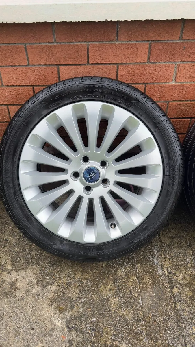 Set of 5 Ford Alloy Wheels - 17" - Image 4