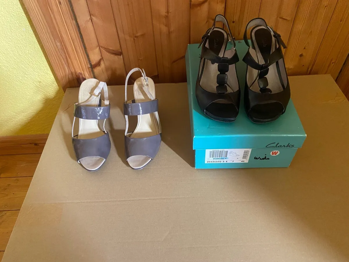 2 pairs of Clark’s (wide fit) Sandals - Image 2
