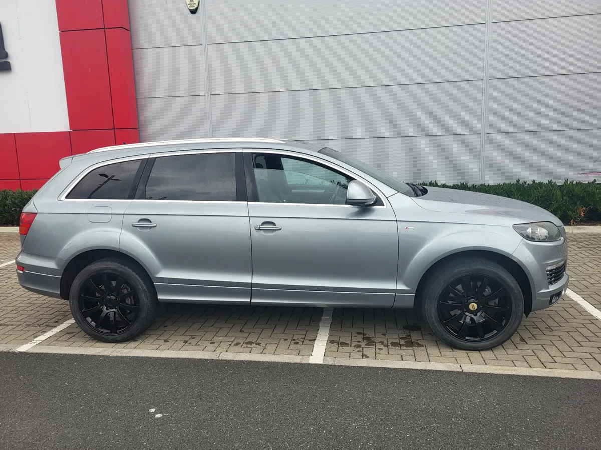 2007 Audi Q7 S Line Quattro NEW NCT 7 SEATS - Image 2