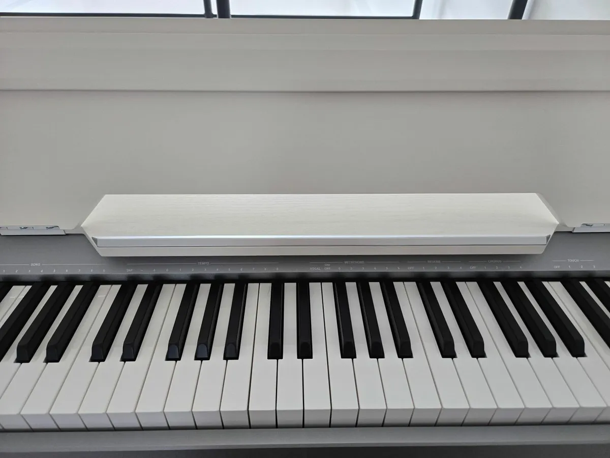Digital Piano - Image 4