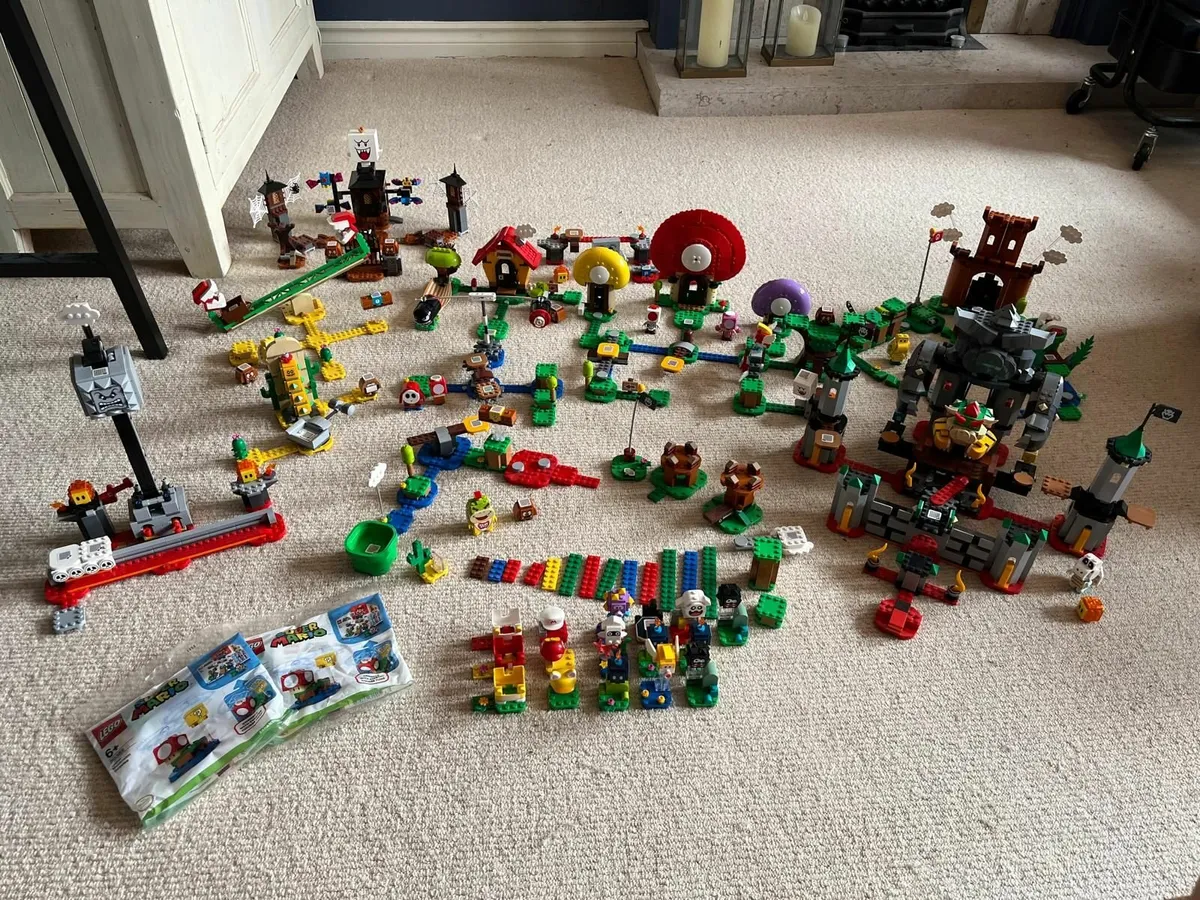 Mario Lego Sets - Image 1