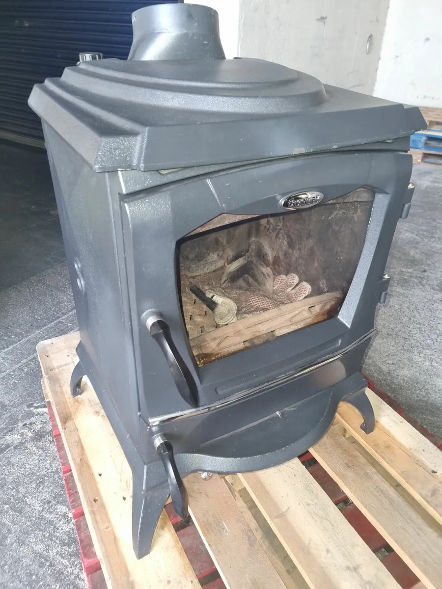 Stanley Stove For Sale - Image 1