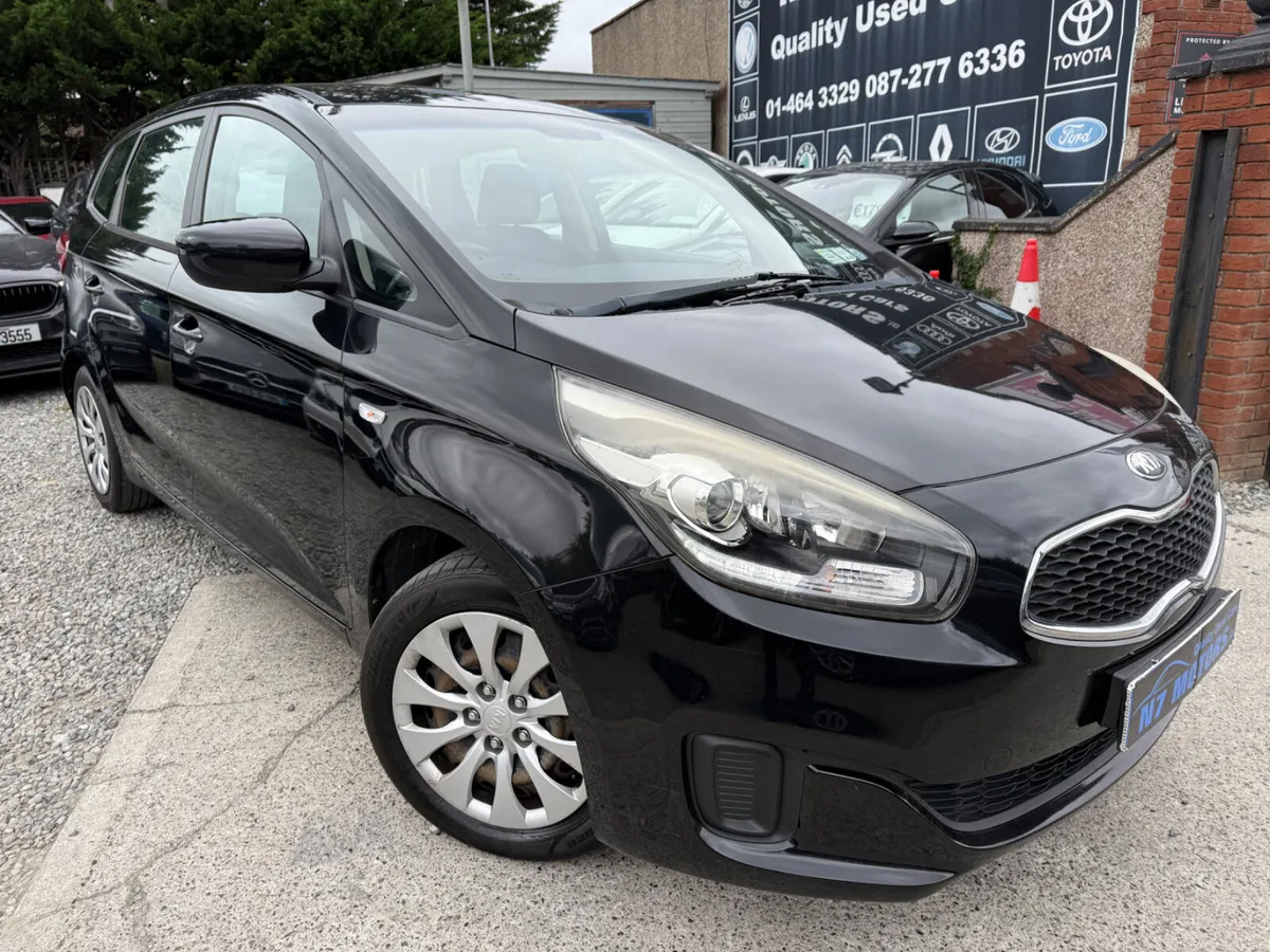 2013 Kia Carens  1.6 GDI TX ECO 7 SEATER - Image 1