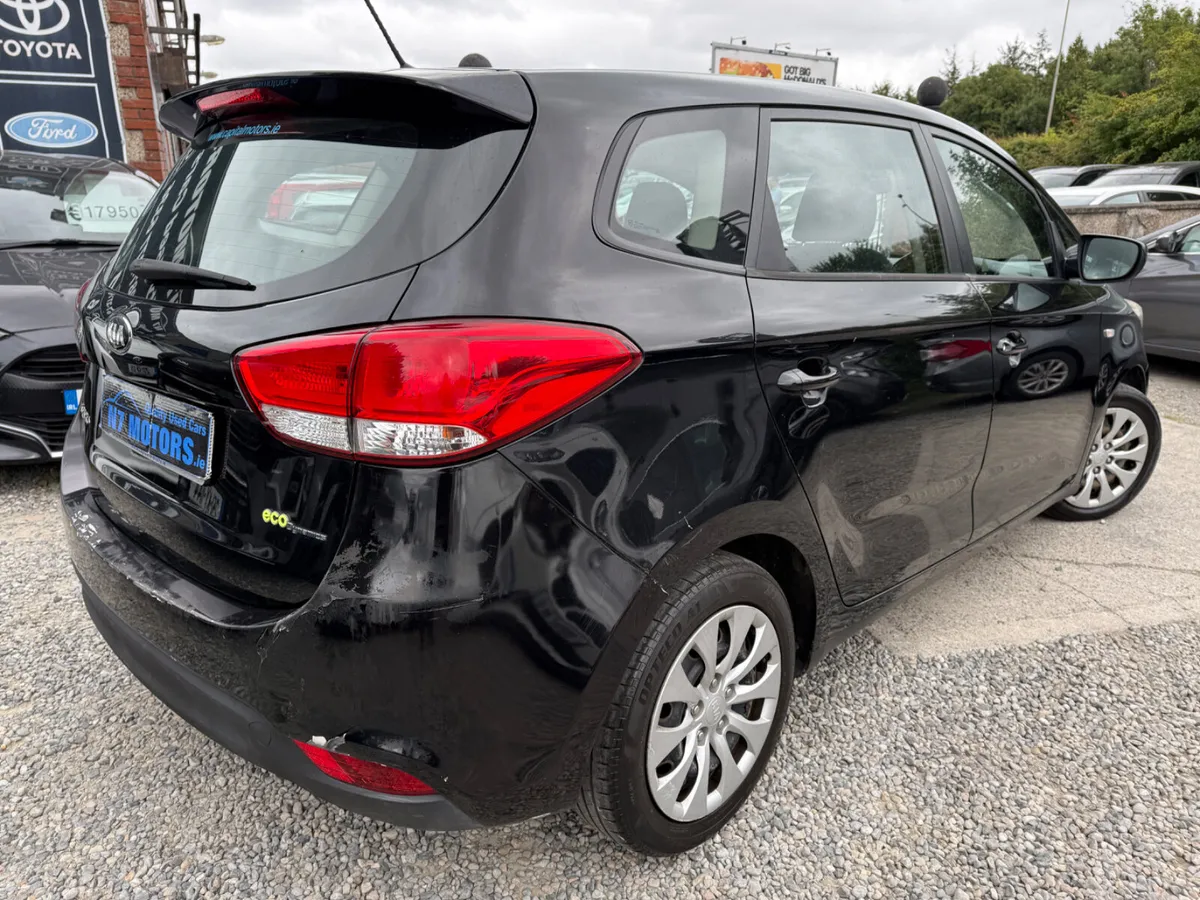 2013 Kia Carens  1.6 GDI TX ECO 7 SEATER - Image 4