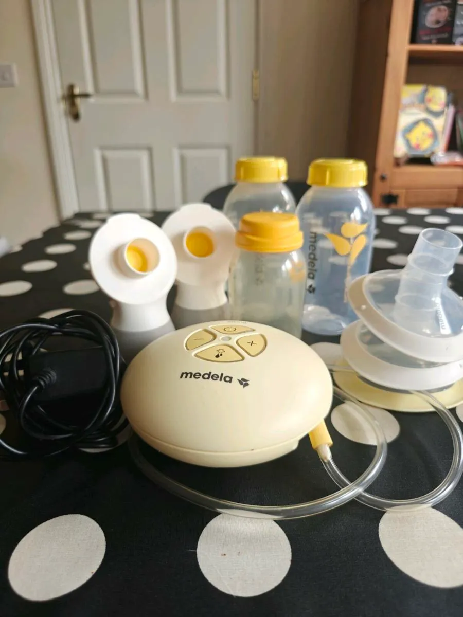 Medela breast pump - Image 2