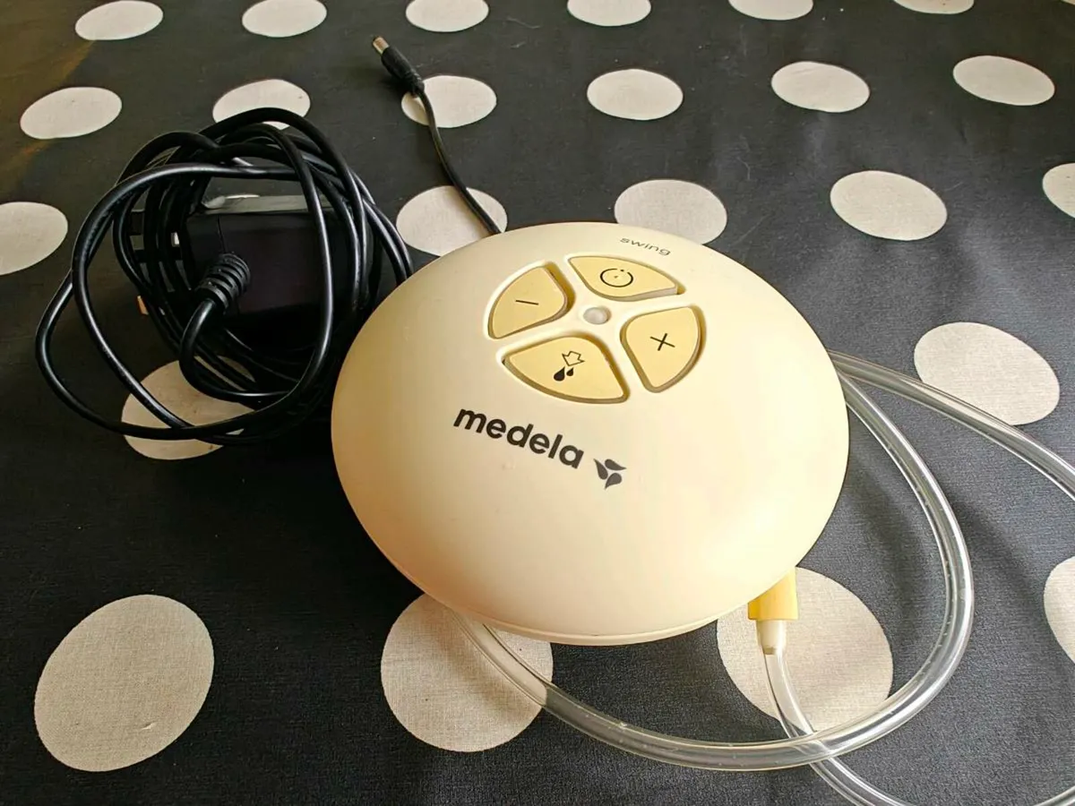 Medela breast pump - Image 3