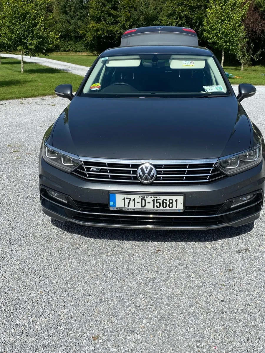 R-line 1.6L Passat - Image 1
