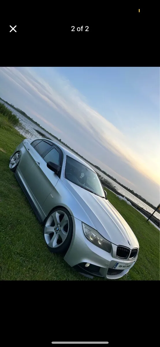 BMW 3-Series 2009 - Image 2