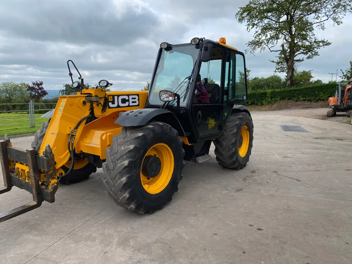 2014 JCB 526-56 AGRI - Image 3