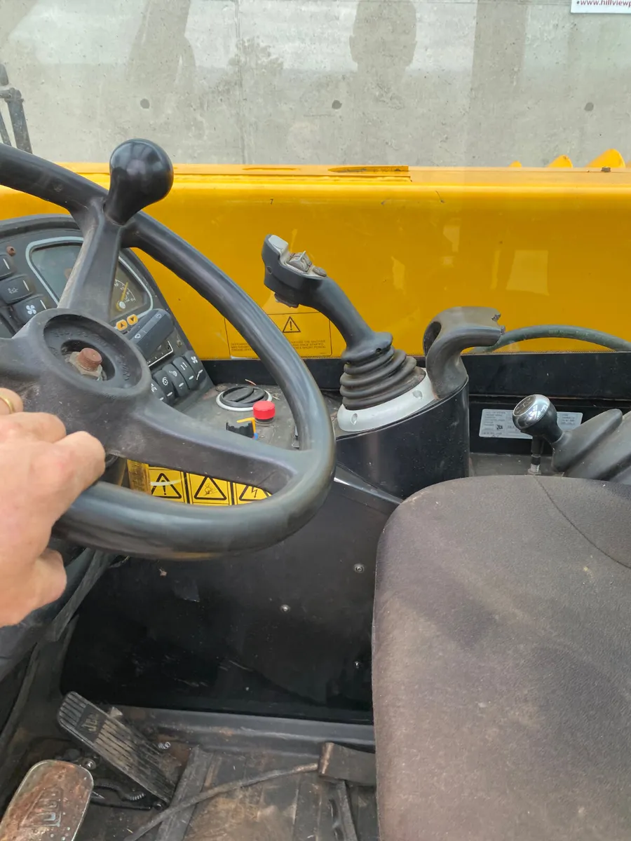 2014 JCB 526-56 AGRI - Image 4