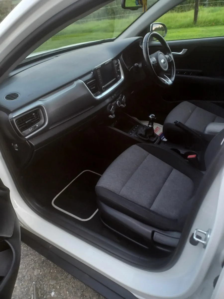 Kia Stonic 2020 - Image 4