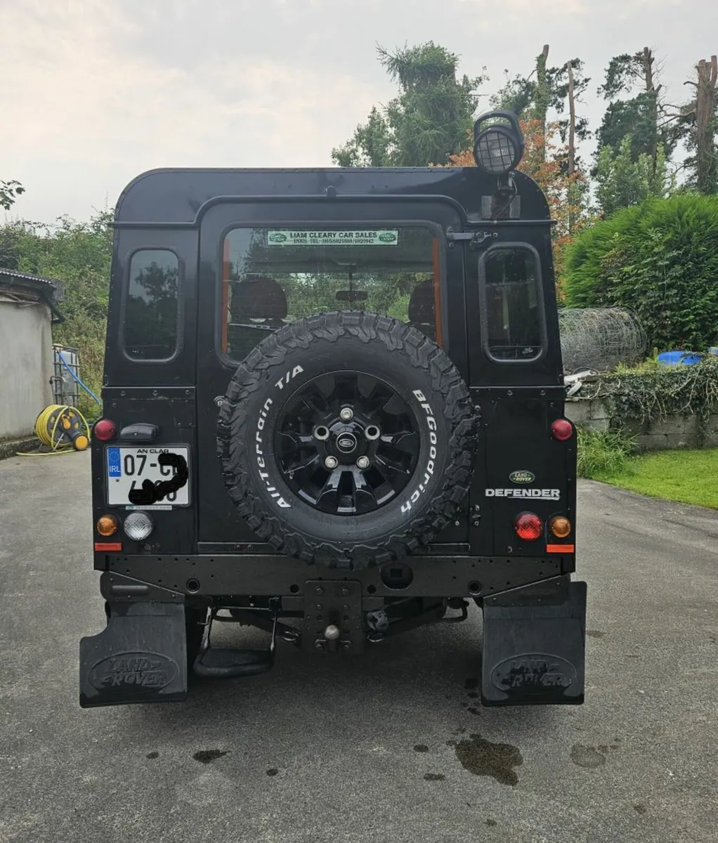 Land Rover Defender 2007 - Image 4