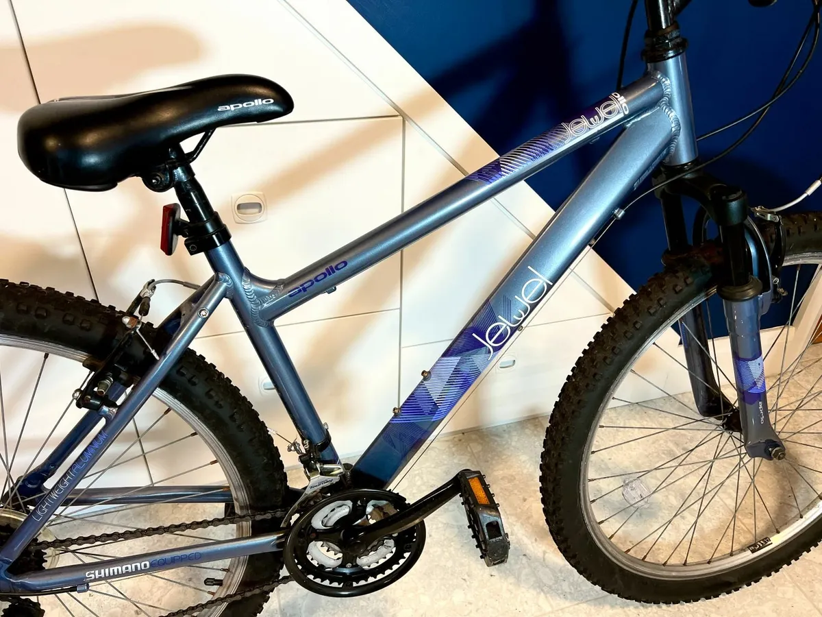 Apollo Jewel Blue/Grey Mountain Bike - Image 2