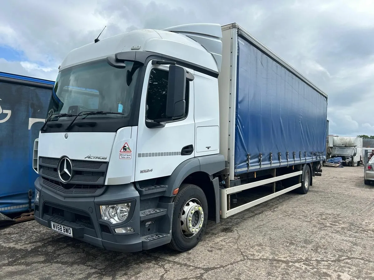 Mercedes-Benz Other 2018 - Image 1