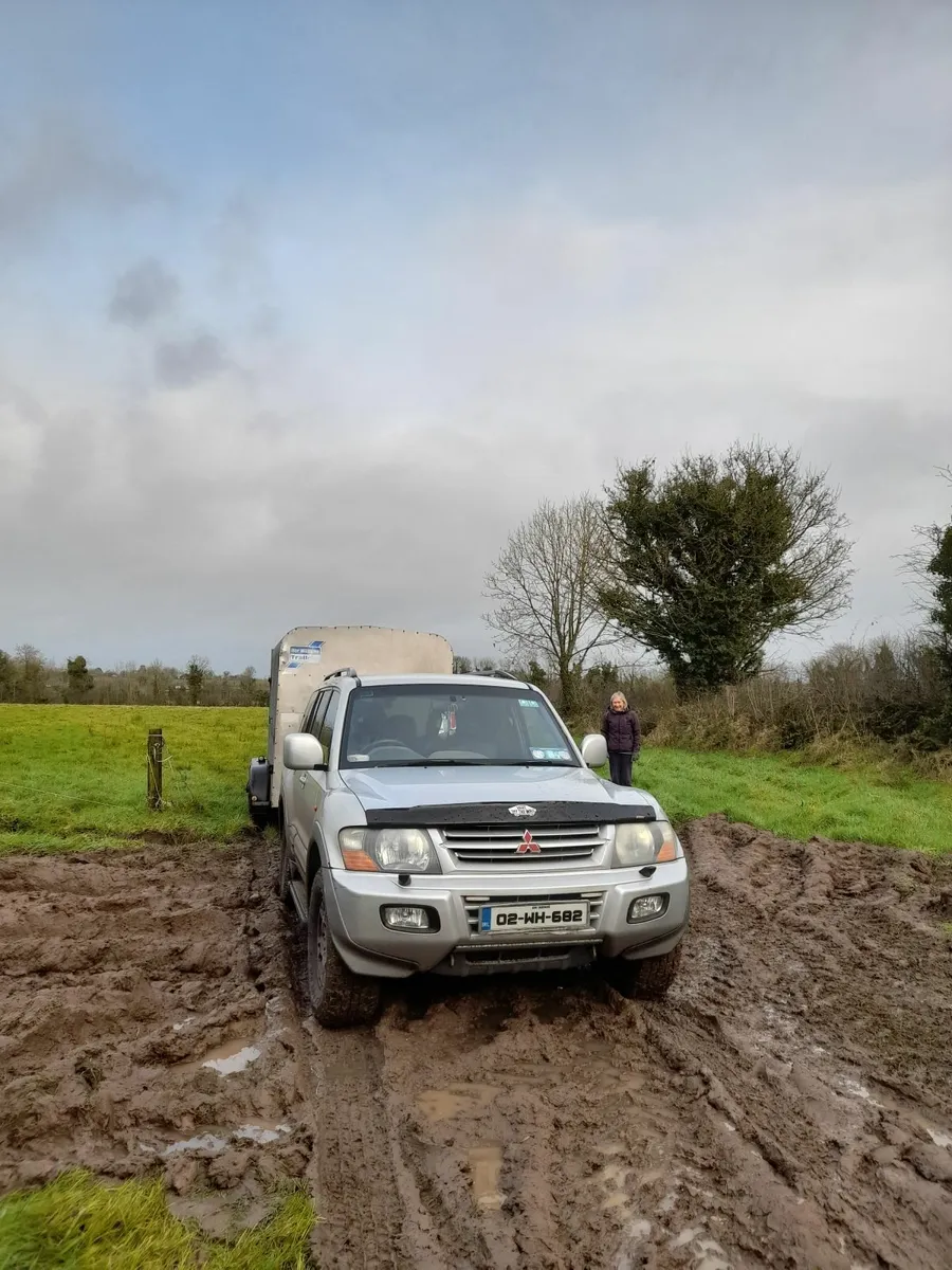 Mitsubishi pajero 3.2 automatic