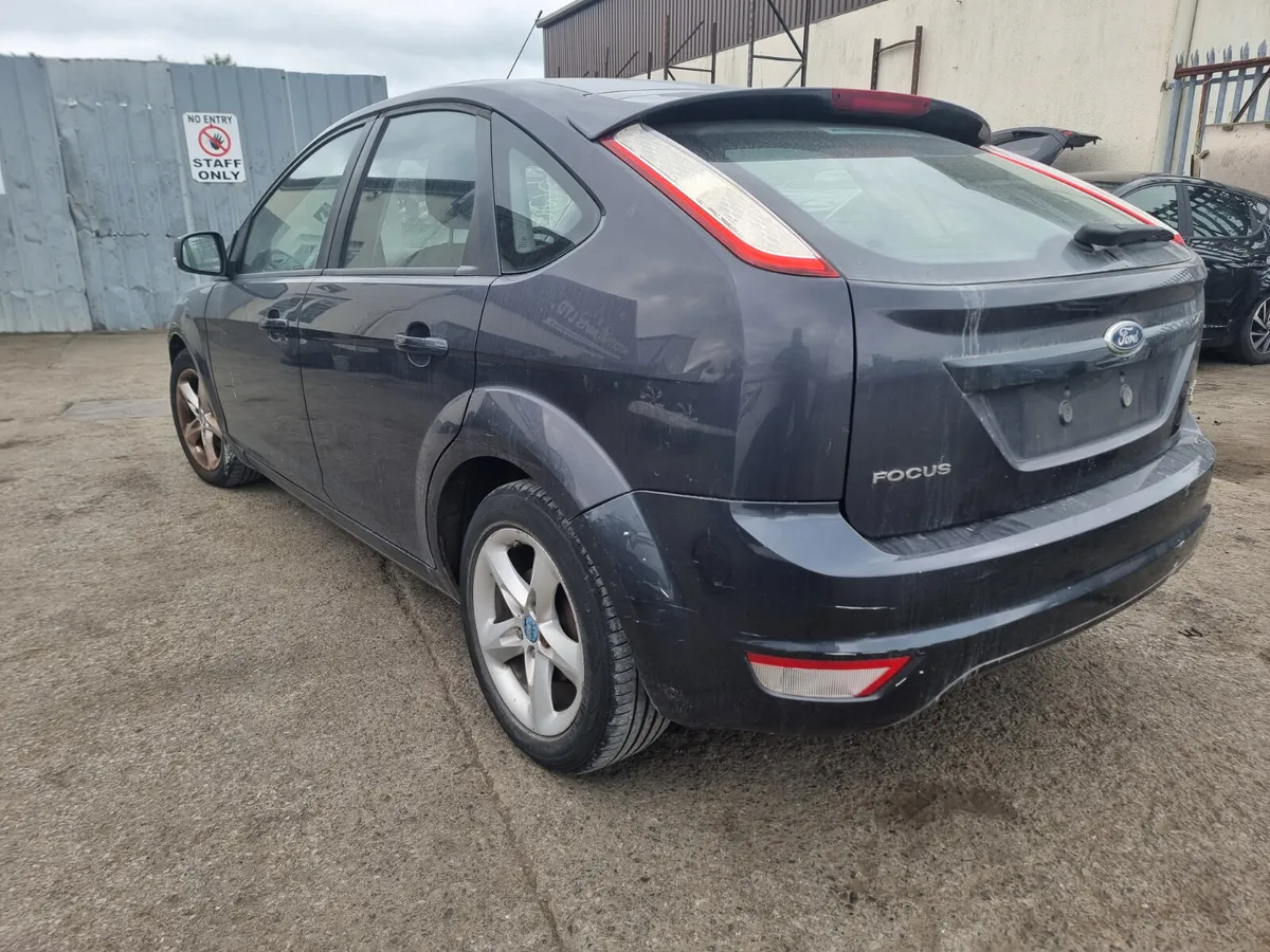 09 FORD FOCUS 1.6 P FOR BREAKING - Image 3