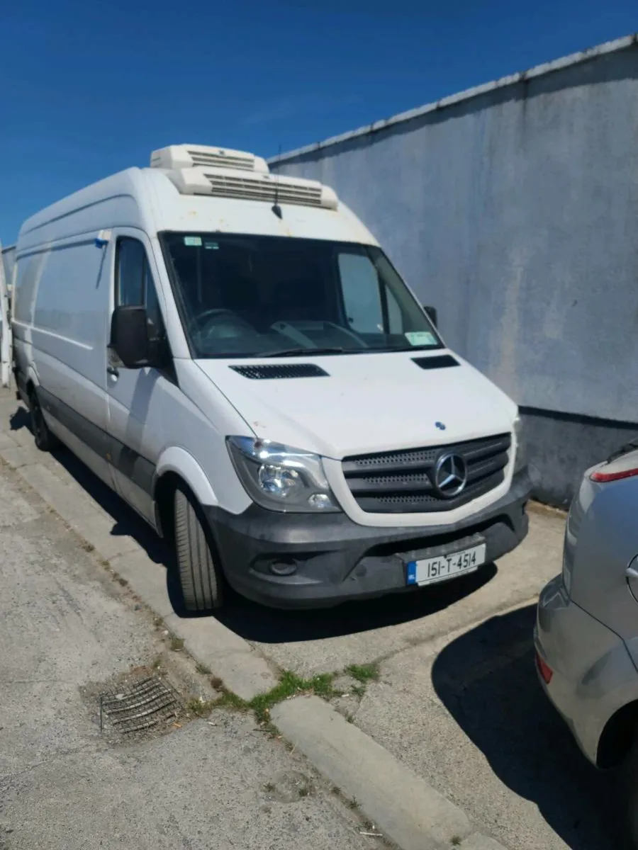 Mercedes - Image 1