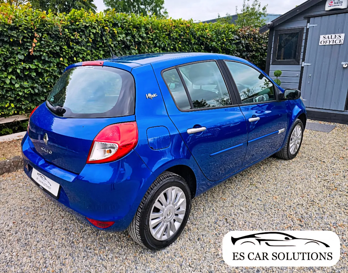 12 Renault Clio 1.1 New NCT 09/26 Tax €280 - Image 4