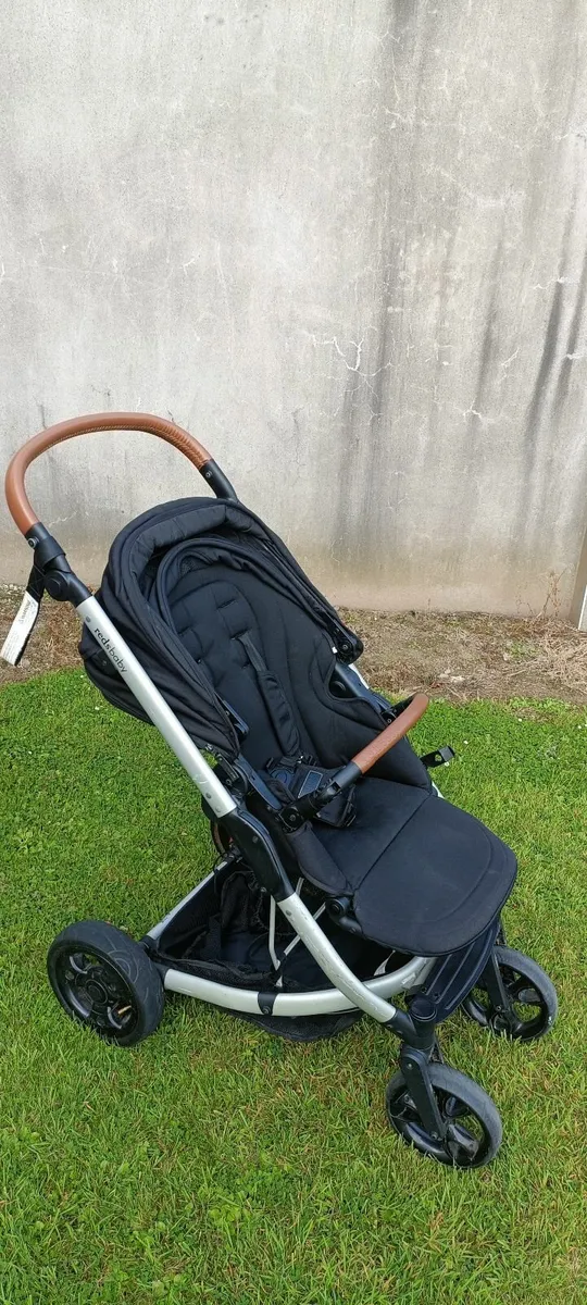 Redsbaby Pram & Stroller Travel System – Bassinet - Image 4