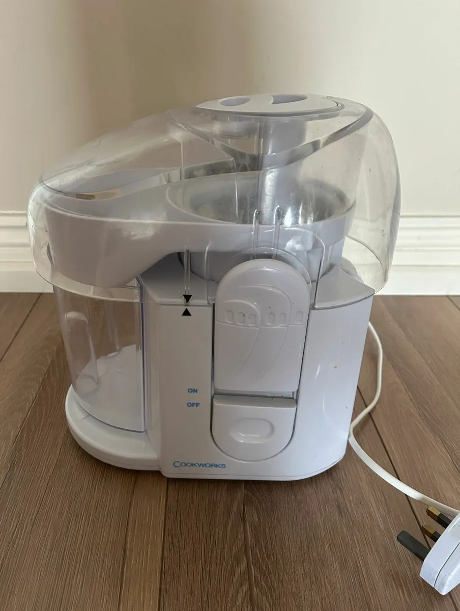 Cookworks Juicer - Image 1