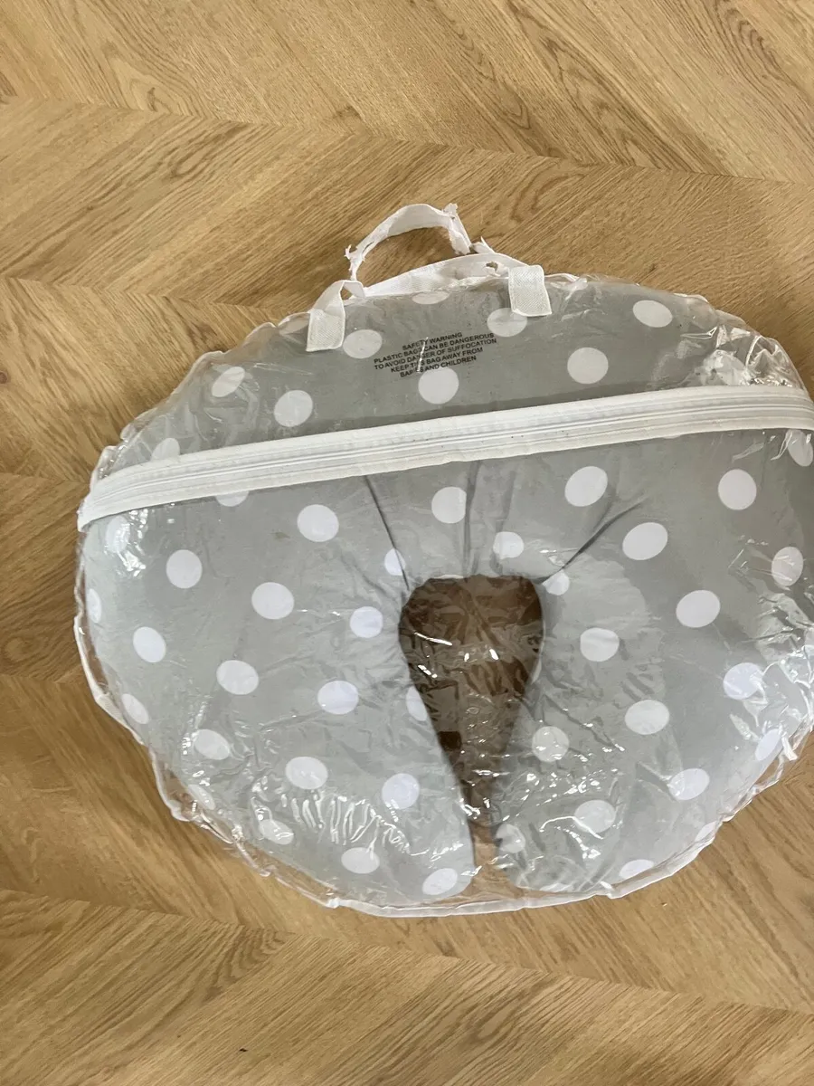 Nursing pillow - Image 1