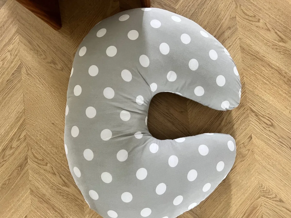 Nursing pillow - Image 2