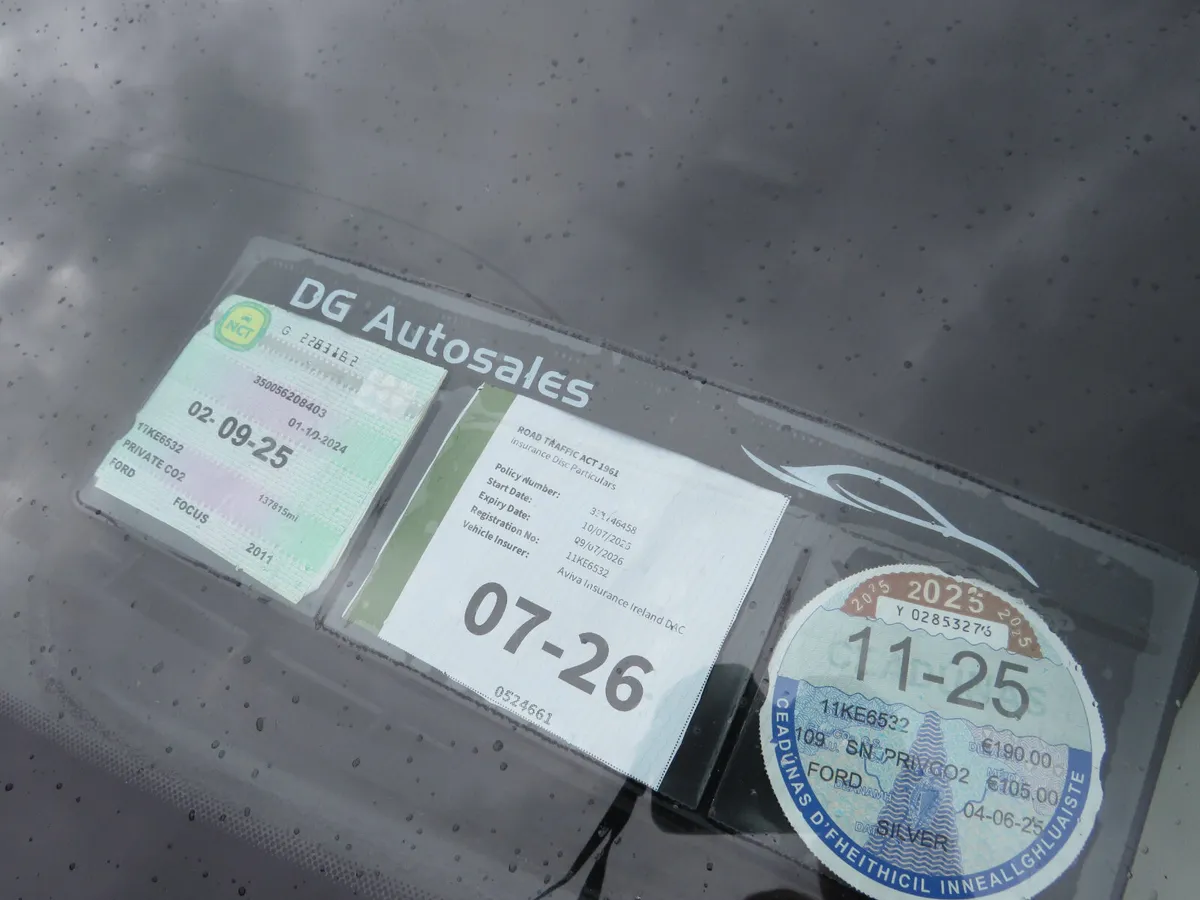 Ford Focus 2011 5DR DIESEL TITANIUM MODEL - Image 3