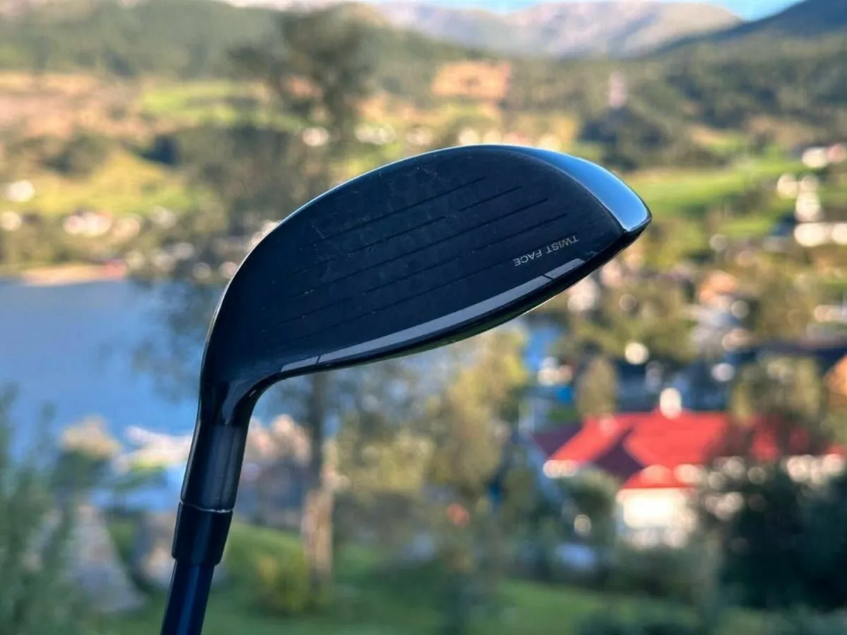 Taylormade Qi10 3 and 5 wood - Image 3