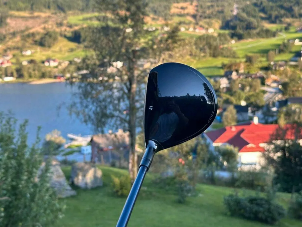 Taylormade Qi10 3 and 5 wood - Image 4