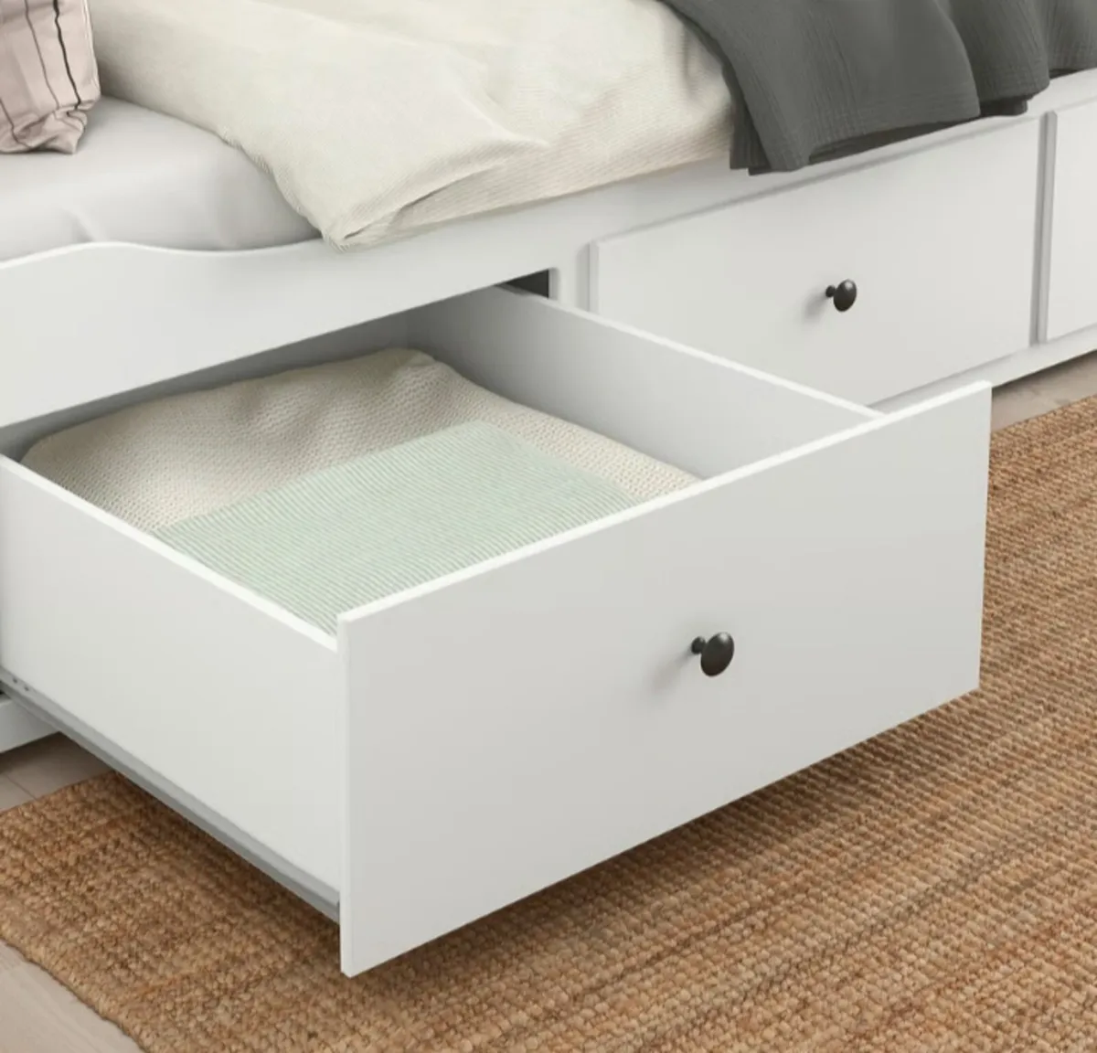 IKEA Hemnes Day Bed - Image 3