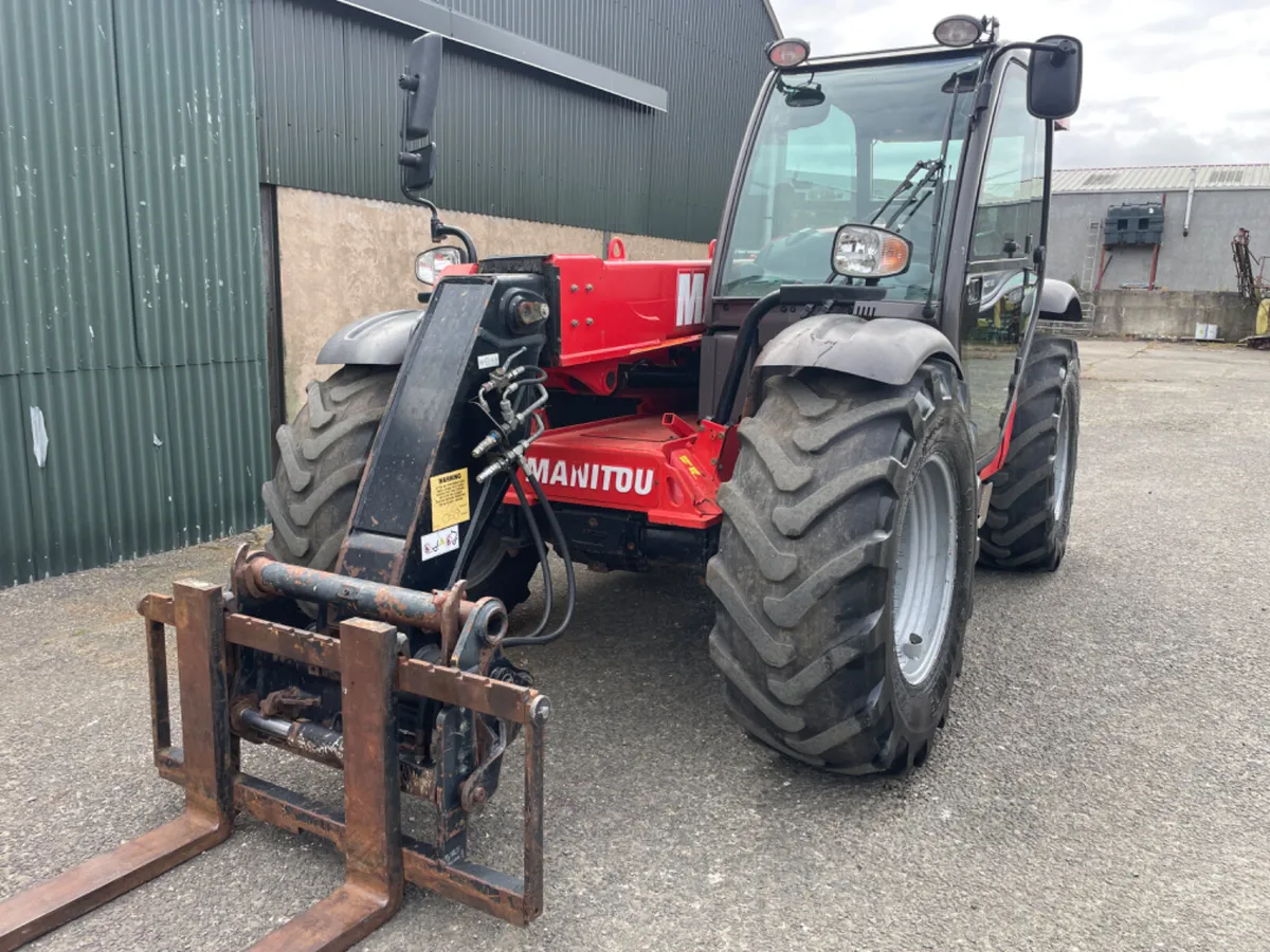 Manitou MLT629 Elite, very low hours - Image 2