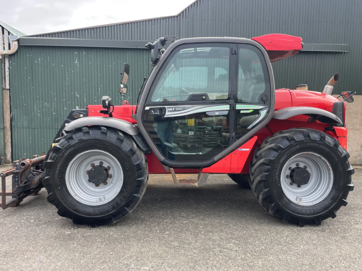 Manitou MLT629 Elite, very low hours - Image 1