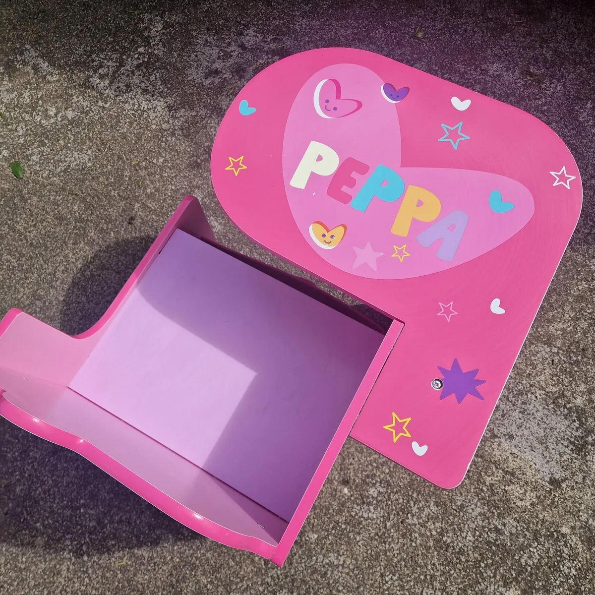 Peppa Pig Desk - Image 4