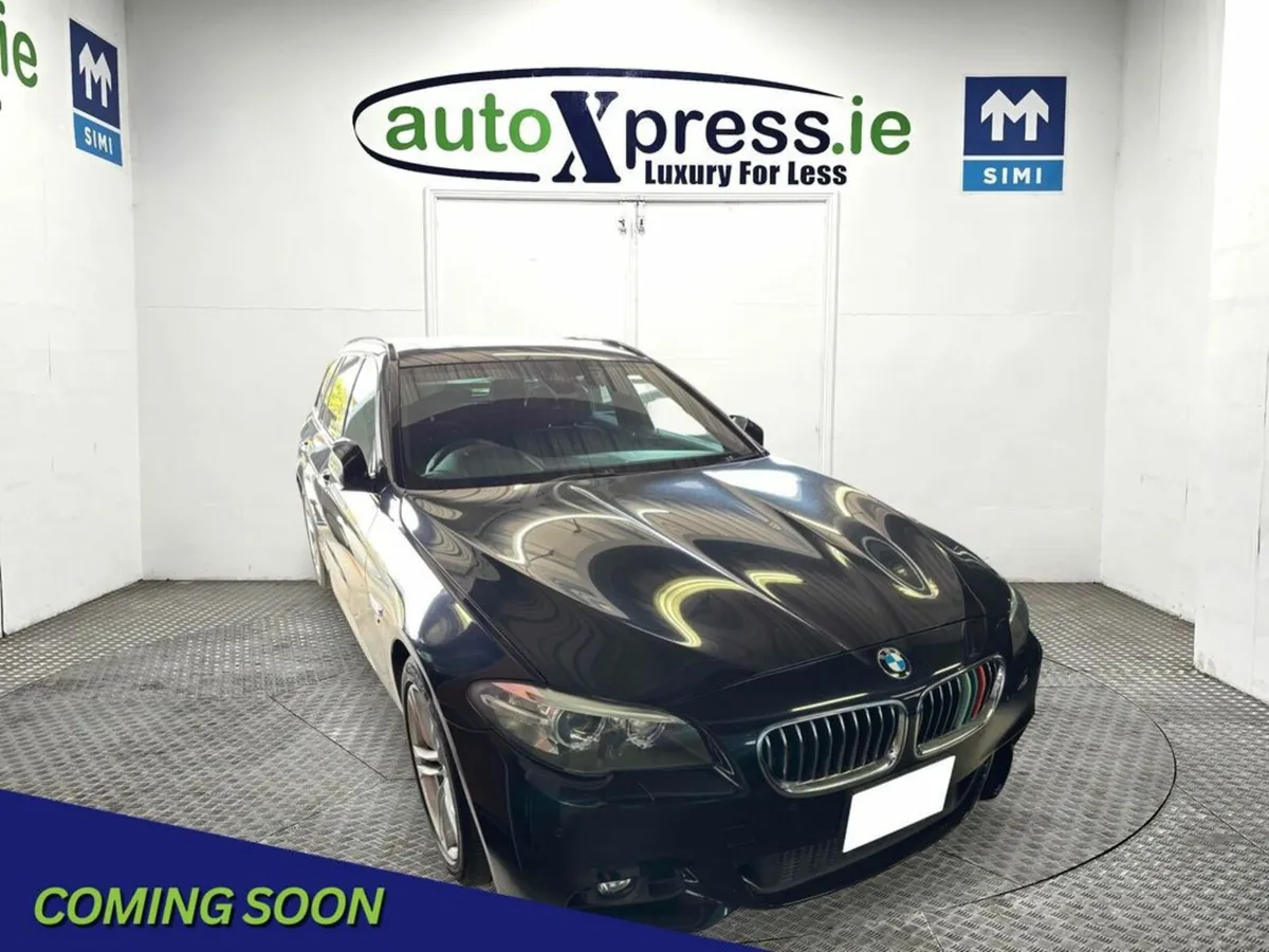 BMW 5-Series 523D TOURING M-SPORT Sun roof, Automa - Image 1