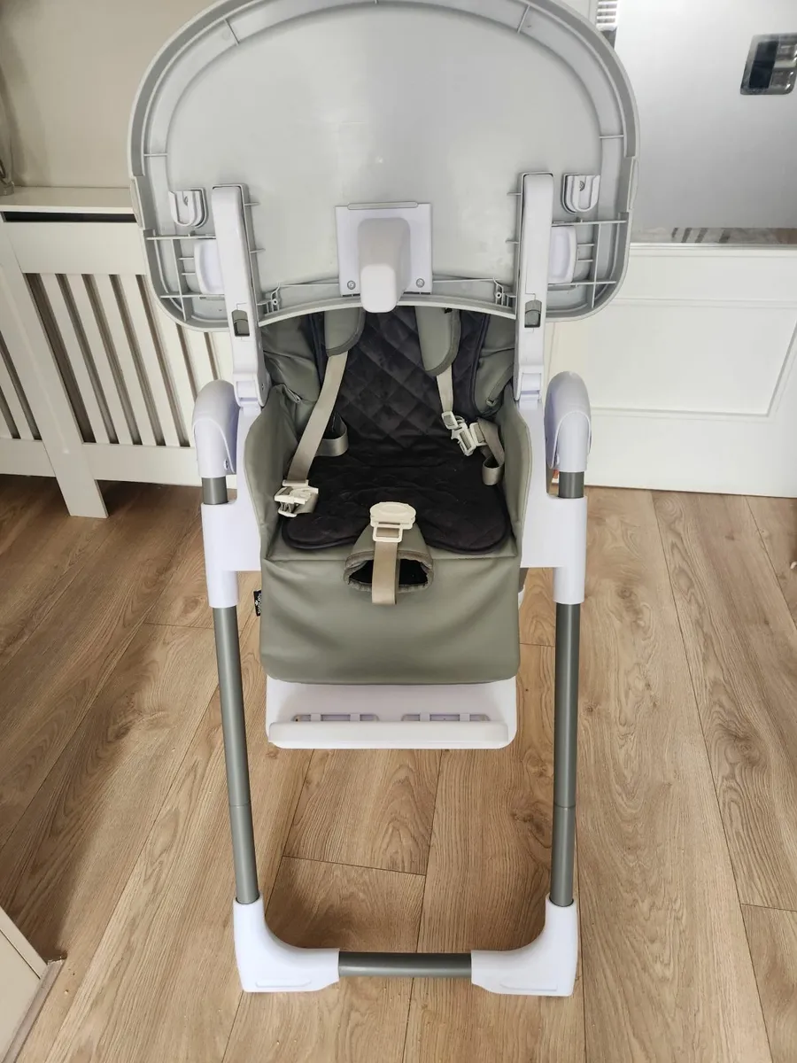 Baby Lo seista high chair - Image 4