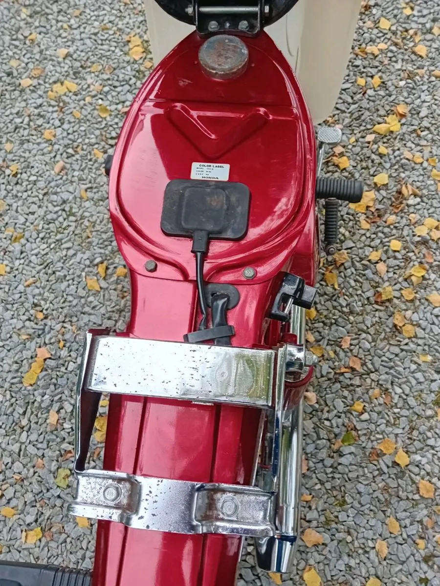 Motorcycle - Image 4