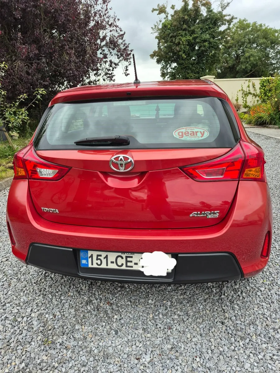Toyota Auris 2015 - Image 4