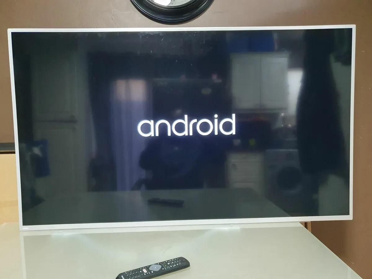 58" Philips Ambilight 4k HDR Smart LED Android TV - Image 2
