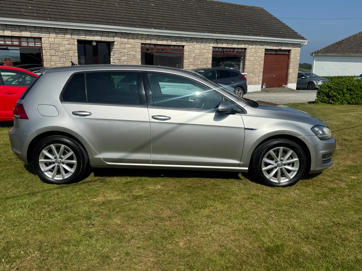 161 Volkswagen Golf Lounge 1.2 DSG - Image 3