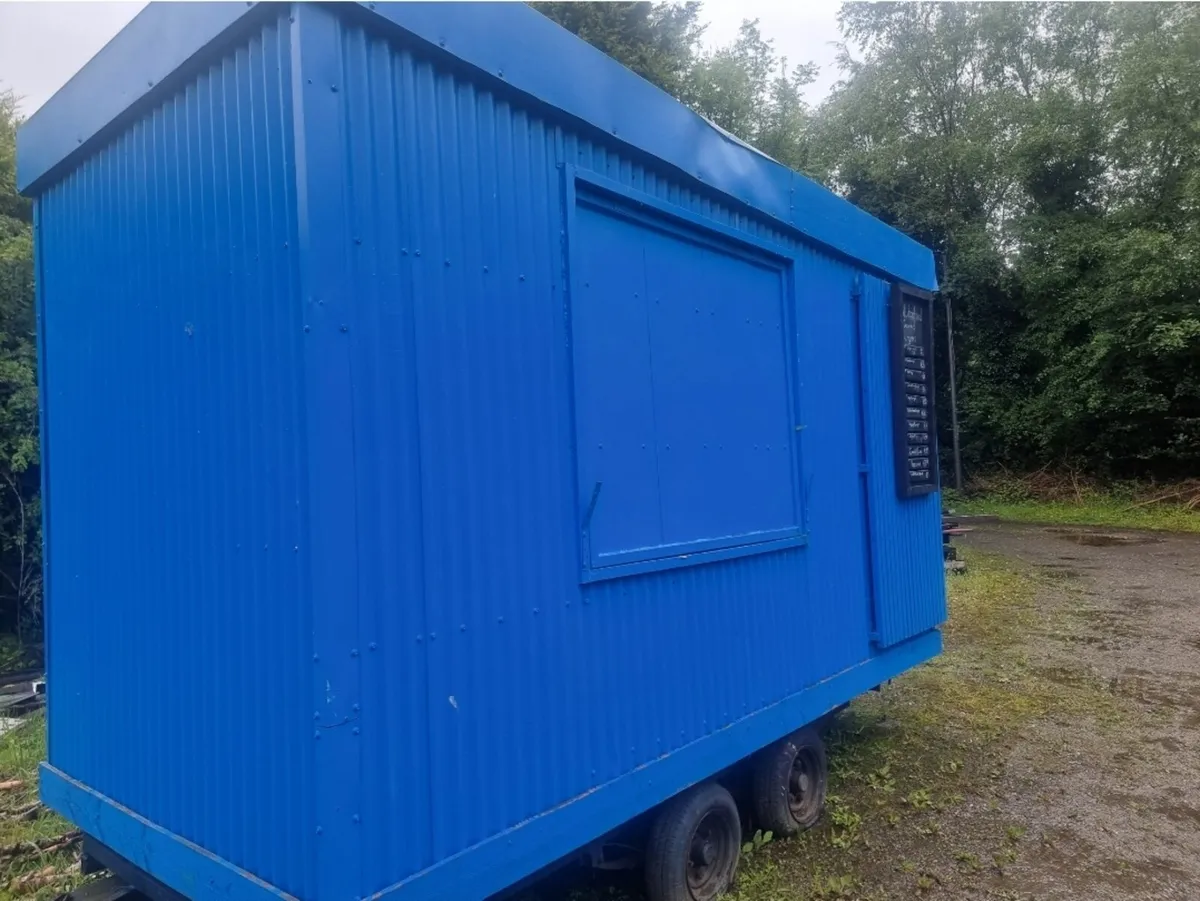 Large Catering Trailer - Image 2