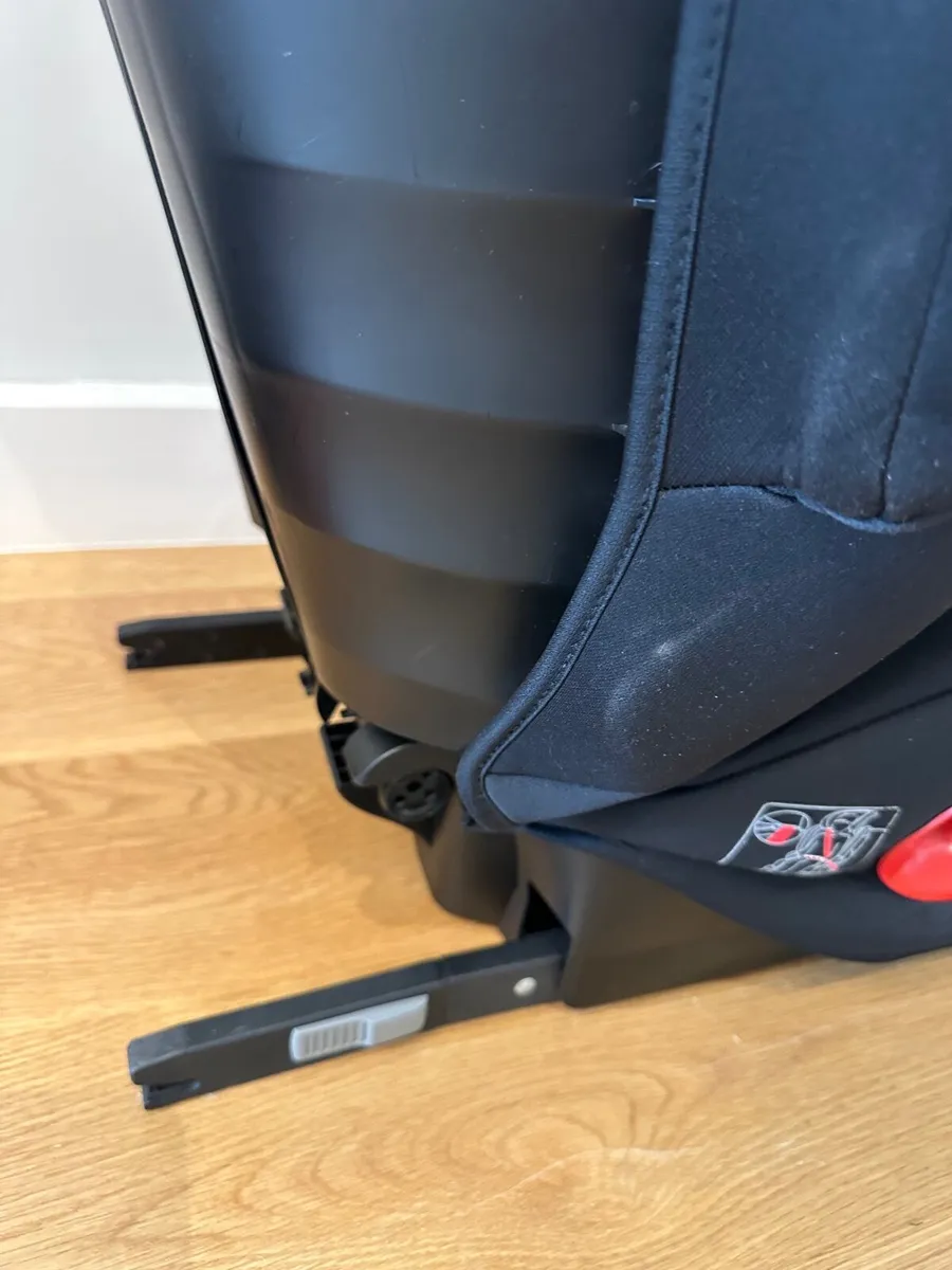 Car seat - Image 2