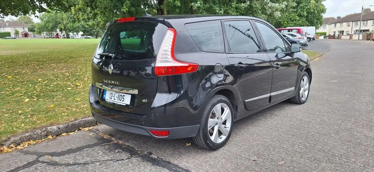 2012 Renault Grand Scenic - Image 4
