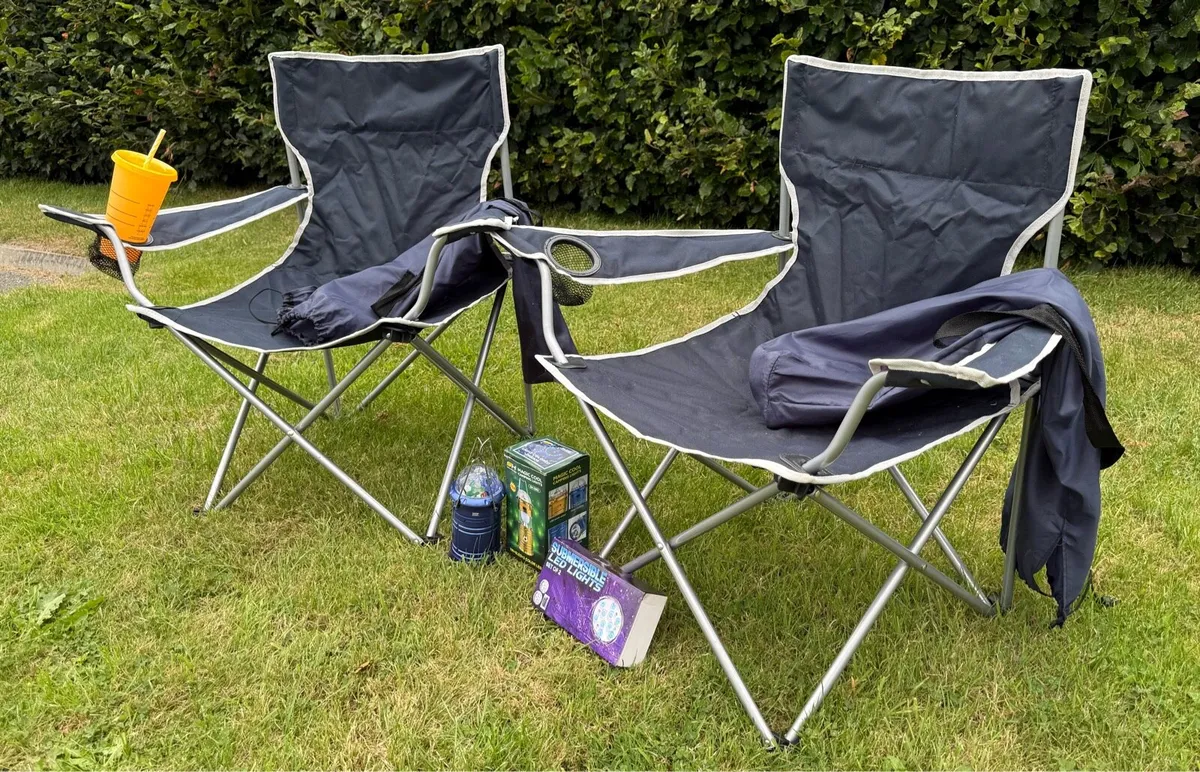 Camping foldable chairs + lights - Image 3