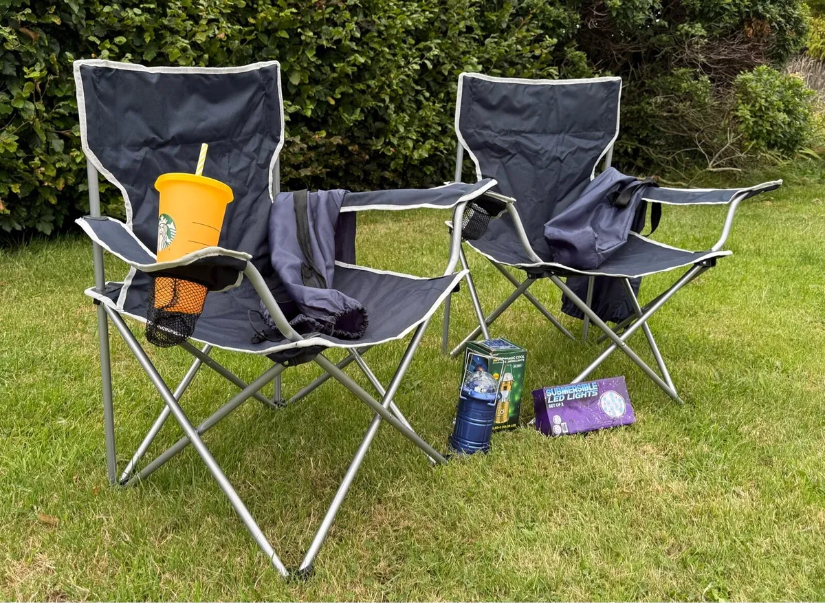 Camping foldable chairs + lights - Image 4