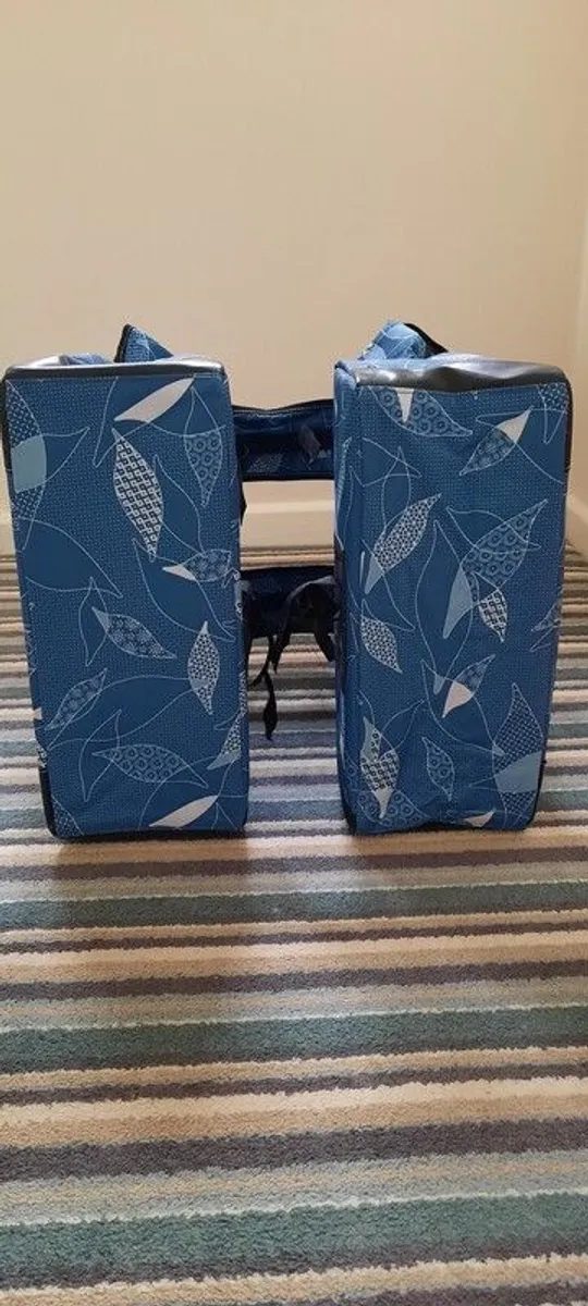Bicycle Panniers - Image 4