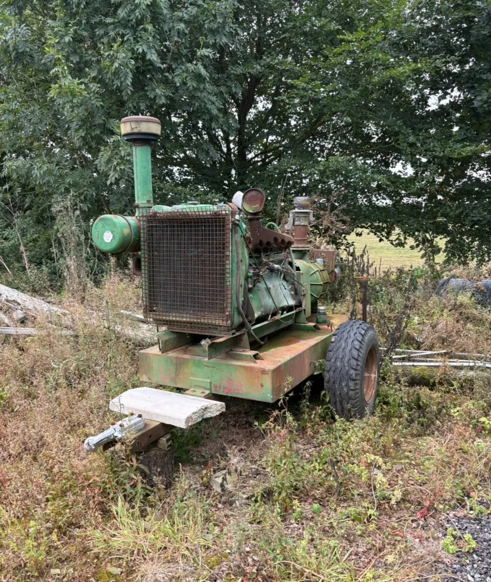Water Pump c/w John Deere 6 Cylinder Engine - Image 1