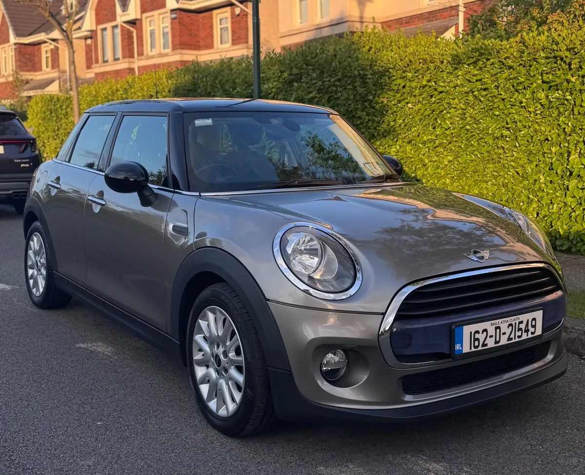 Mini Cooper 2016 - Image 1