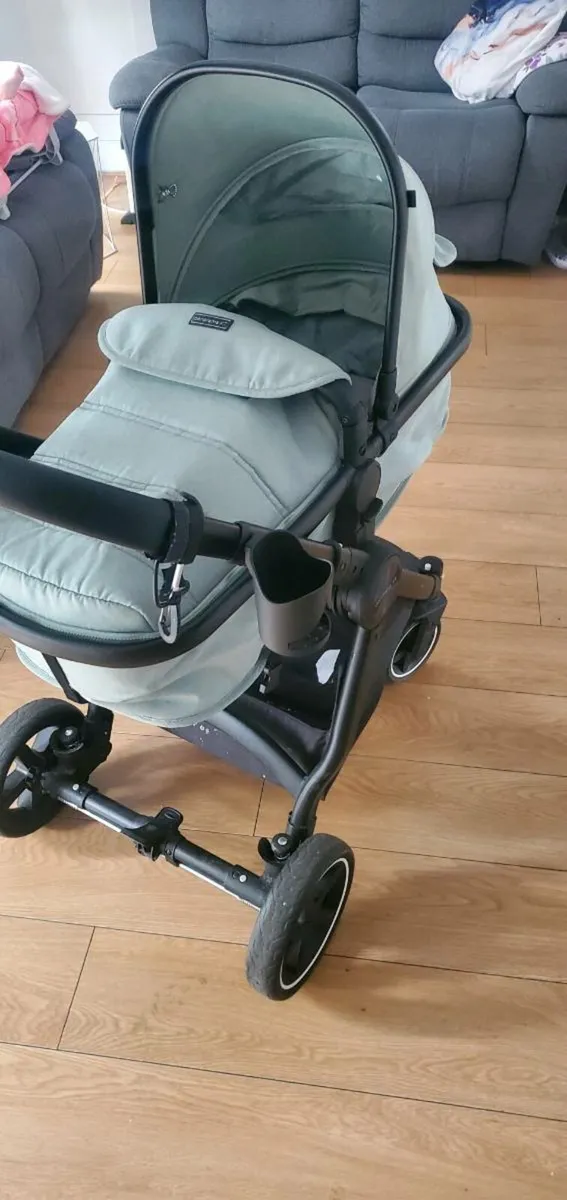 Travel System 3-1 - Image 4