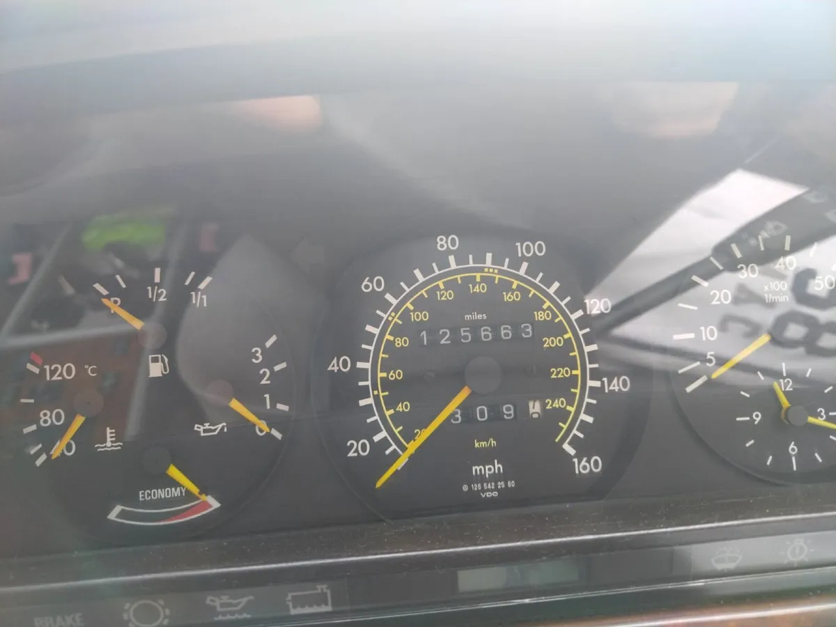Mercedes-Benz Other 1989 - Image 3